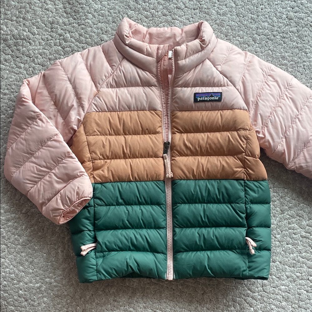 WORN ONCE - Patagonia Pink, Tan, and Green Quilted Jacket